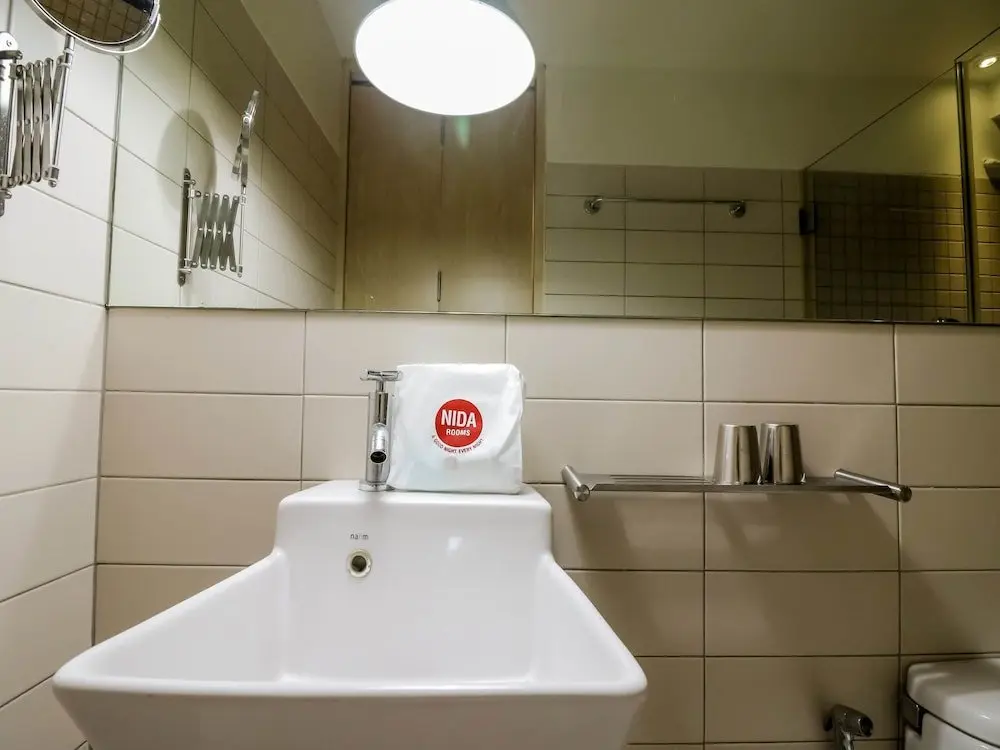 Бангкок: Nida Rooms the Metro Bangrak 210