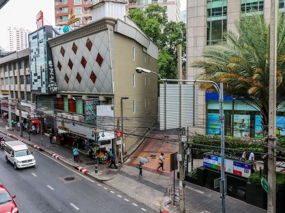 Бангкок: NIDA Rooms Khlong Toei 390 Sky Train