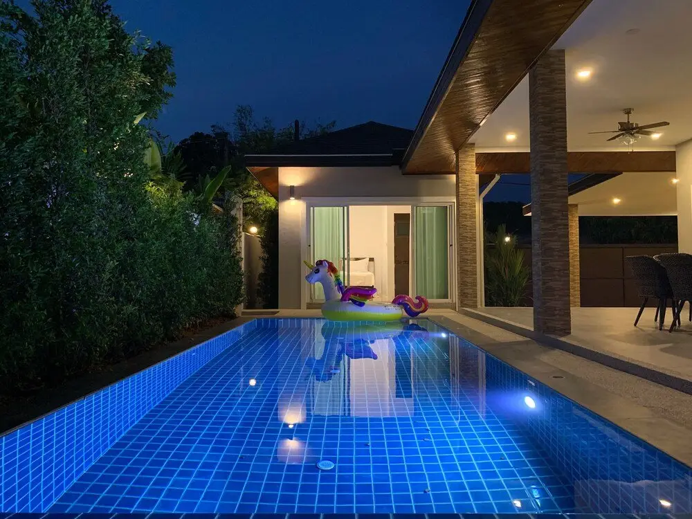 Private Villa with Pool near Laguna — фото 1