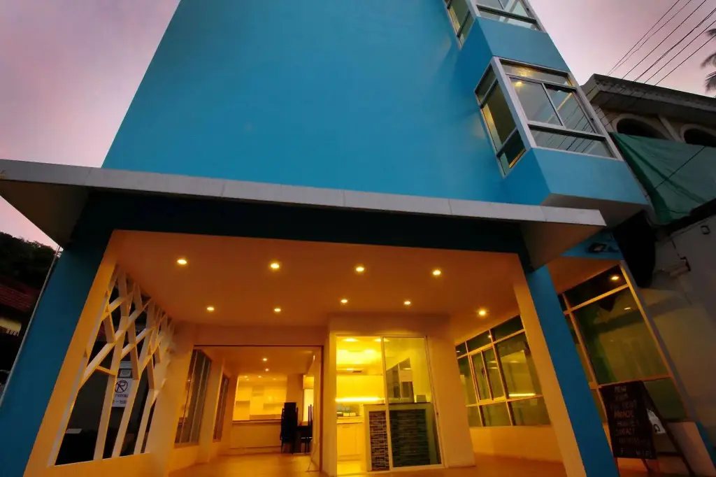 Муанг: Natalie House 1
