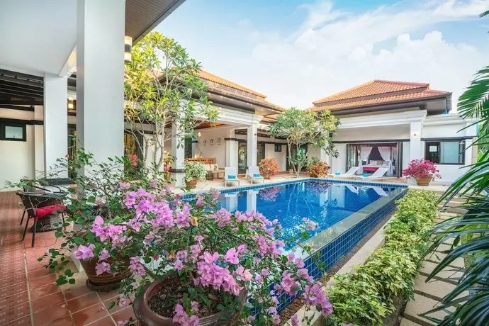 Тхаланг: Jewels Villas