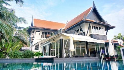 На Чом Тхиан: Divinity Villa