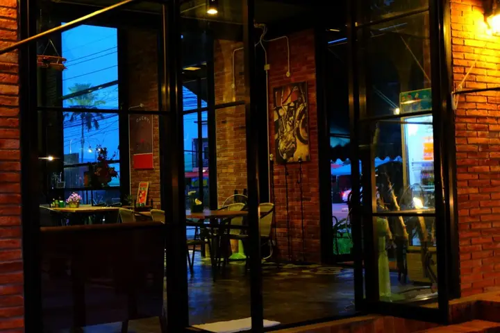 Бури Рам: Pattara House