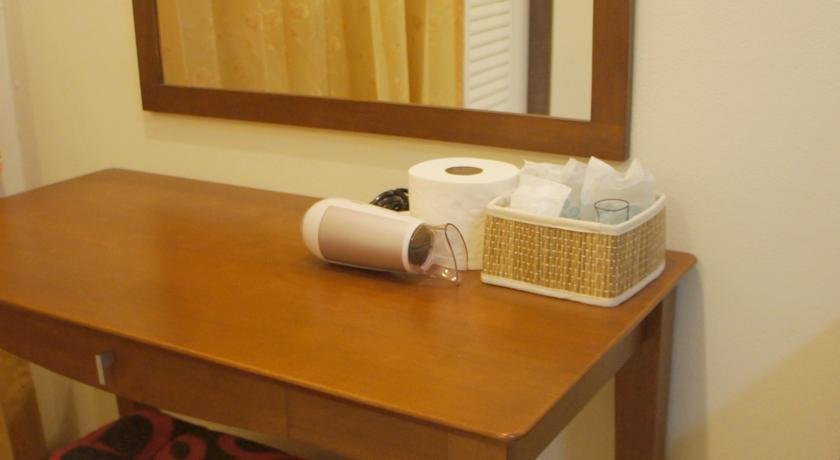 Бангкок: Baan Thai Sansook Lady Apartment