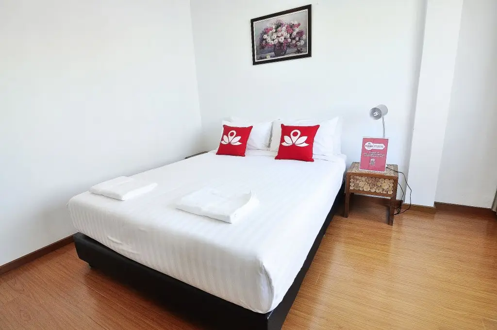 Бангкок: Отель ZEN Rooms Suthisan