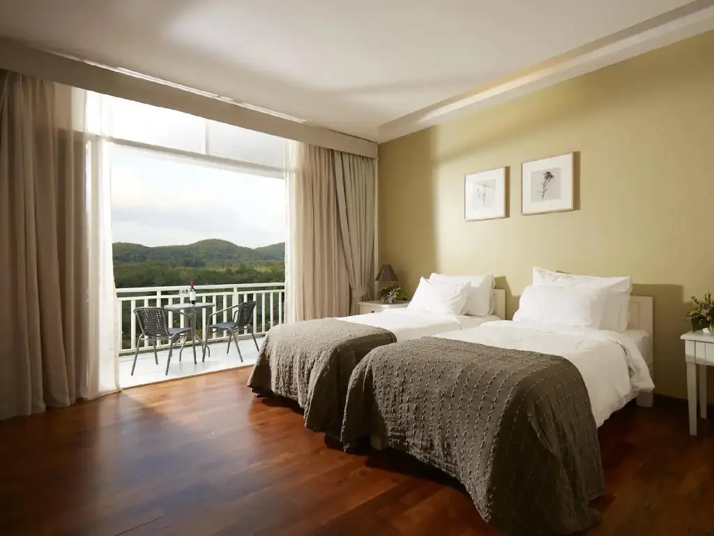 Пак-Чонг: Santosha- Health&Lifestyle Resort