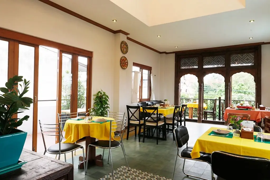 Чиангмай: Baan Huen Phen