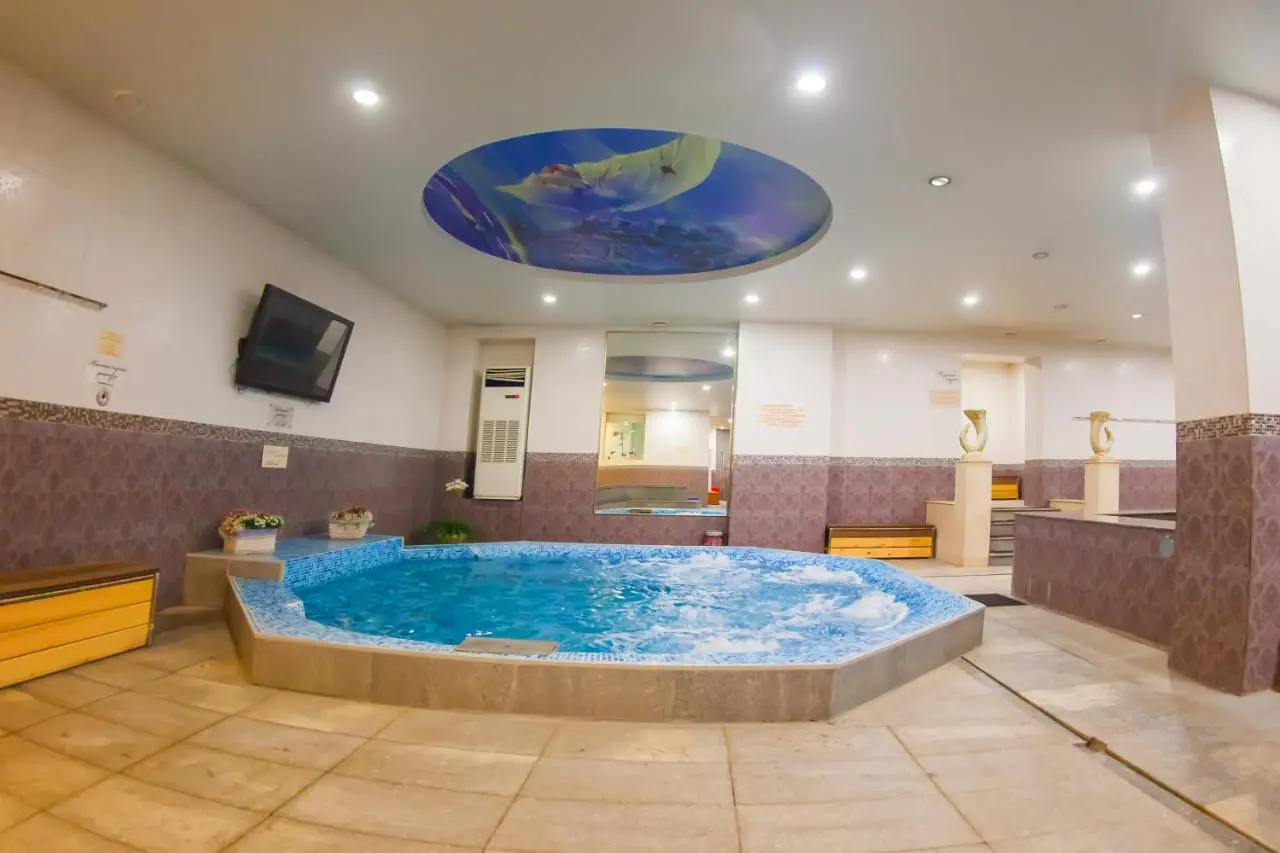 Уссурийск: Hotel Meteliza on Amurskaya 71
