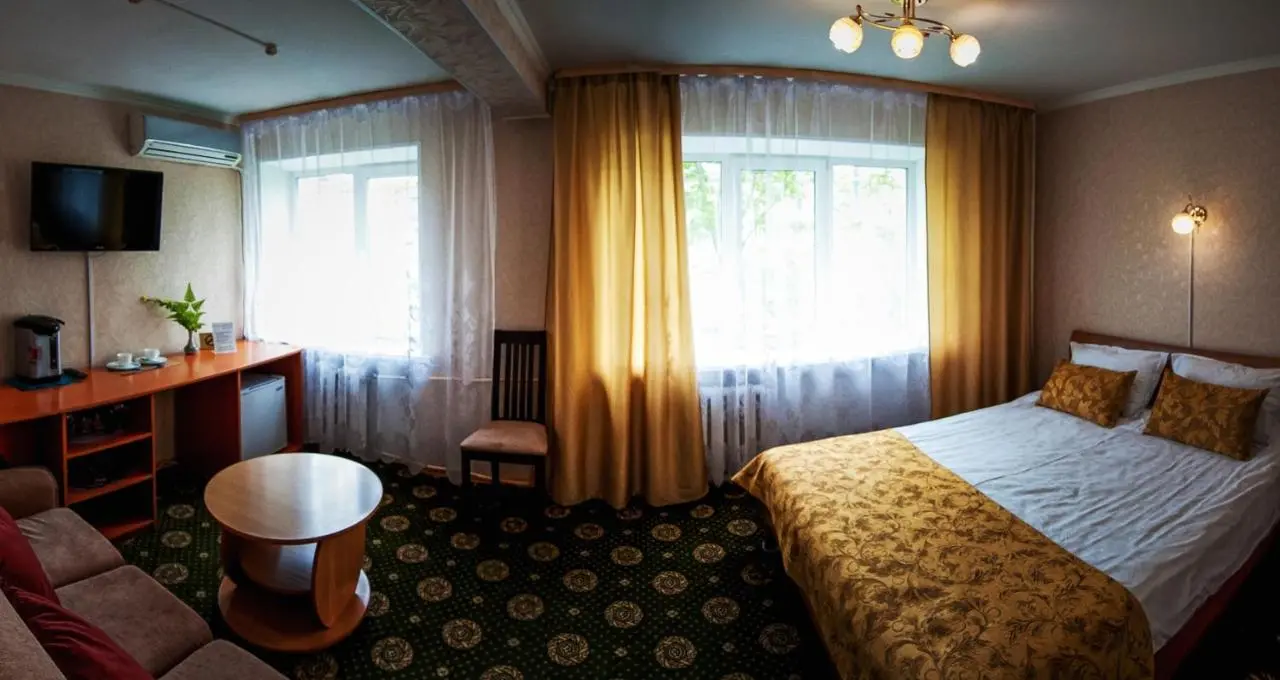 Владивосток: Moryak Hotel