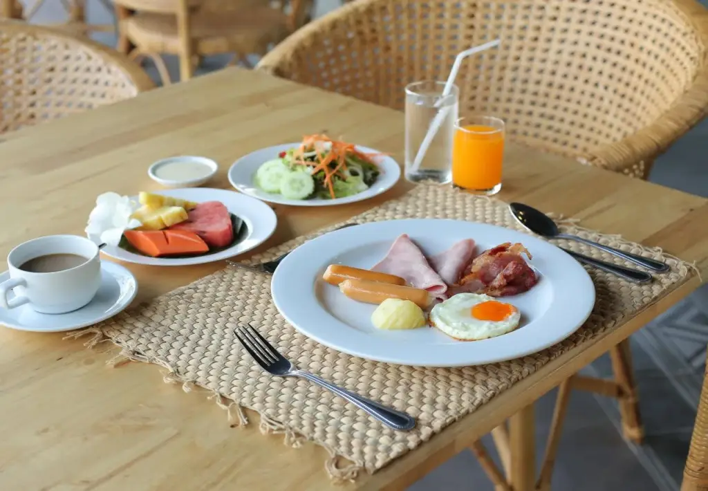 Ратчабури: Navela Hotel & Banquet