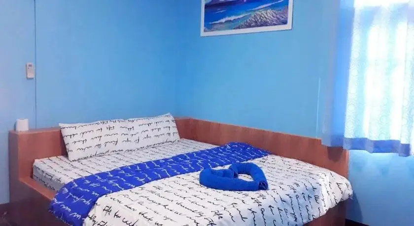 Ко Сичанг: Sichang Hut
