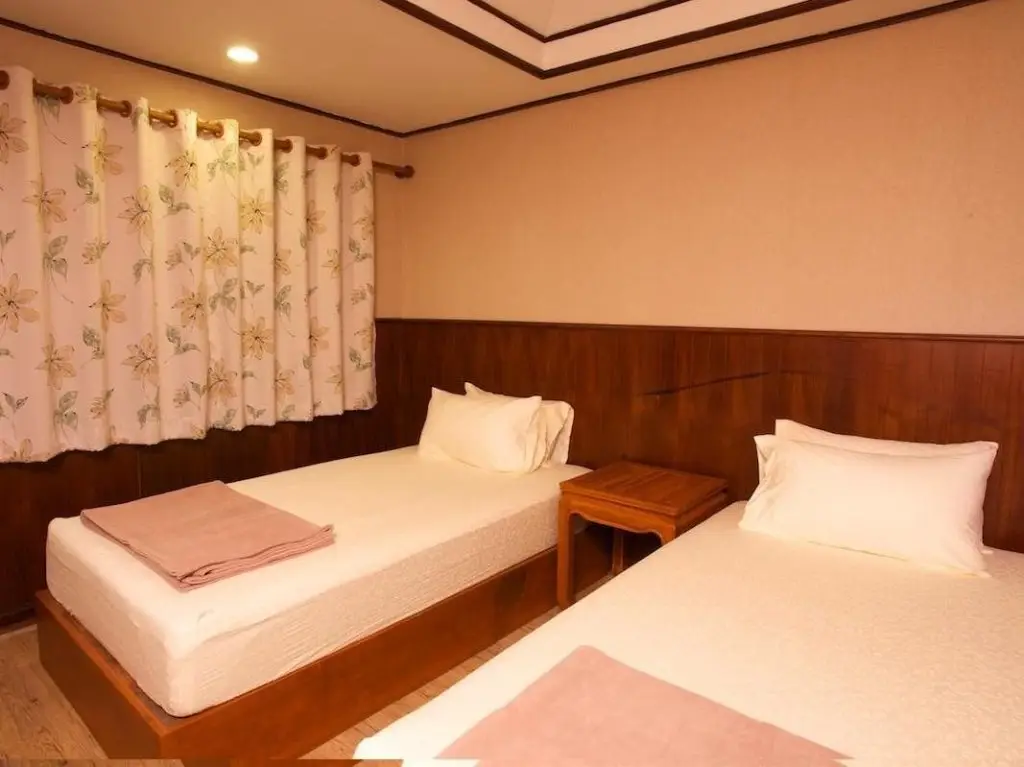 Лампанг: Hotel Siri