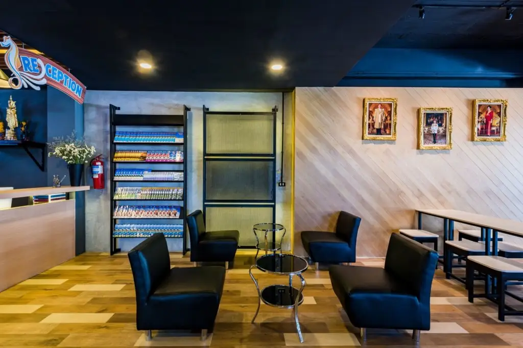 Муанг: Phuket Marine Poshtel (SHA Plus+)