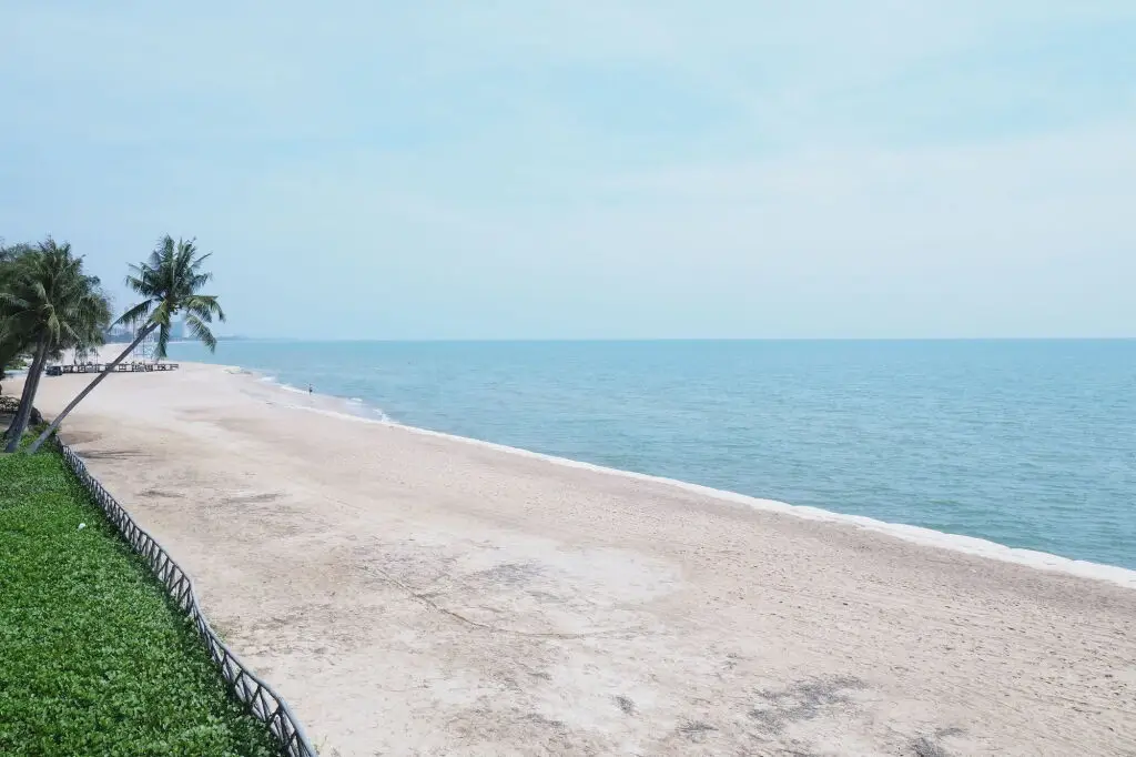 Чаам: Sea Breeze Guest House