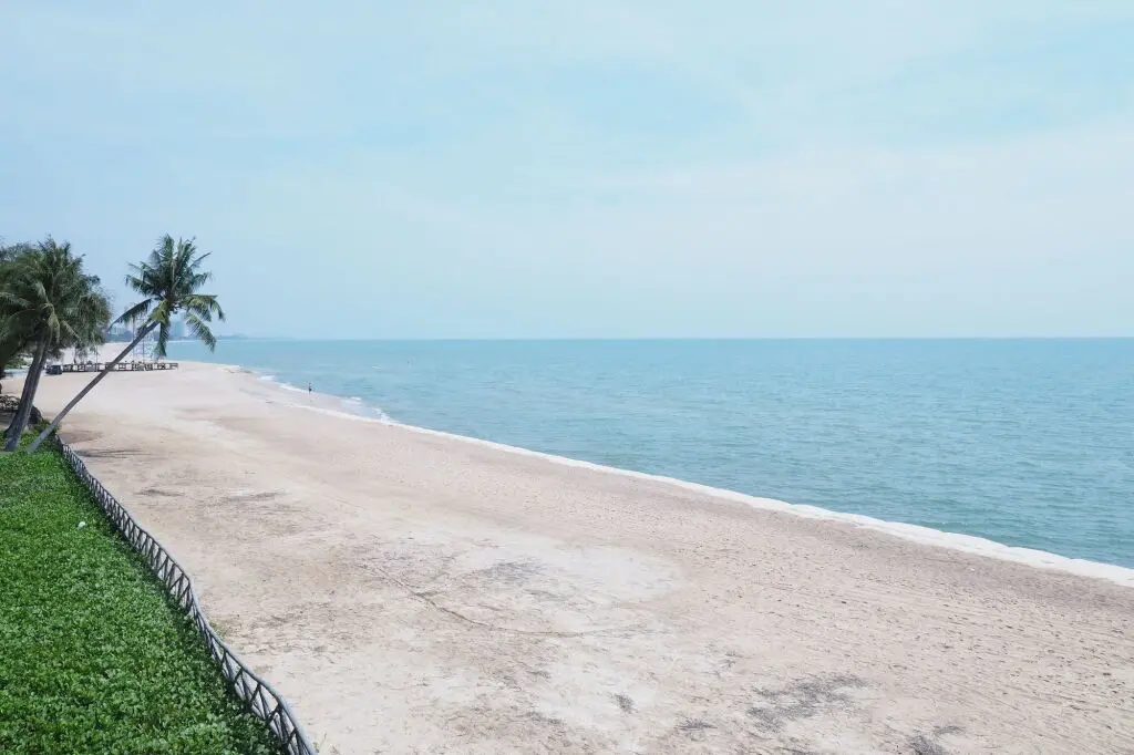 Чаам: Sea Breeze Guest House
