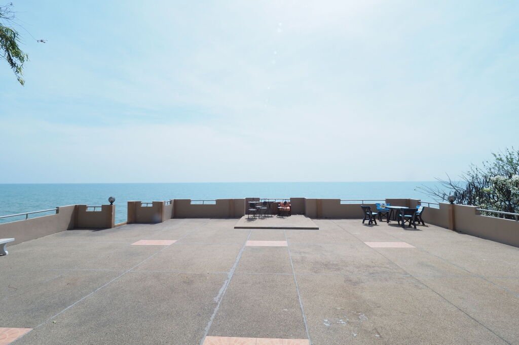 Чаам: Sea Breeze Guest House