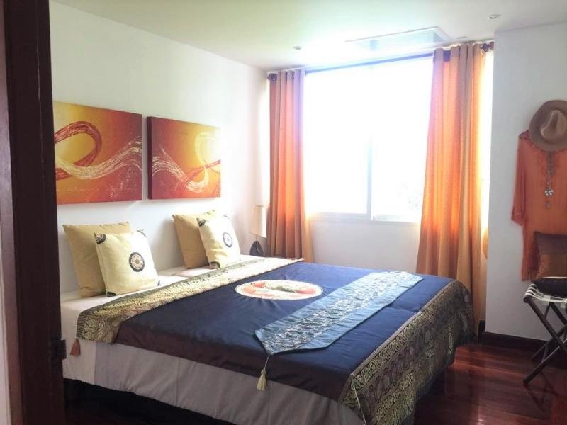 пляж Сурин: Surin Sabai Condominium