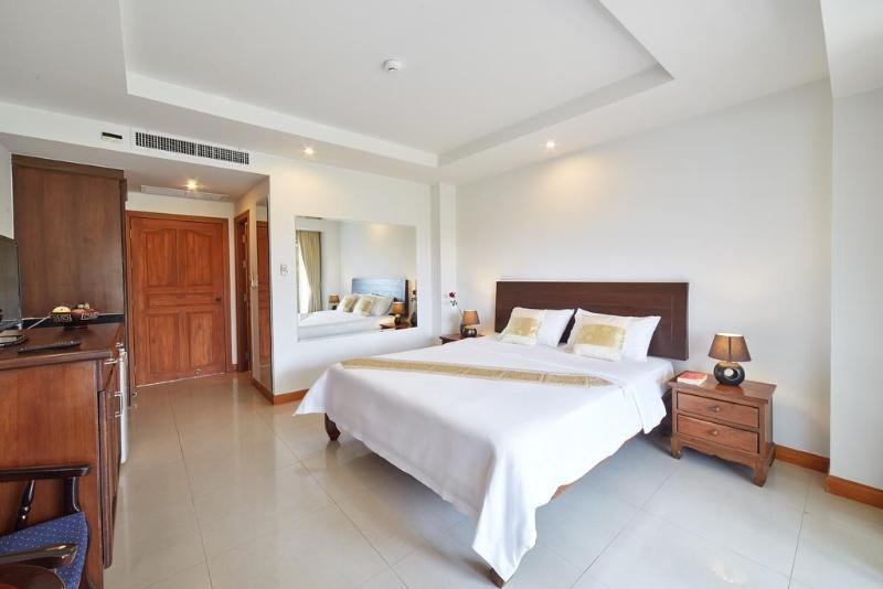 пляж Сурин: Surin Sabai Condominium