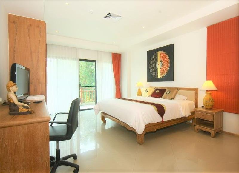 пляж Сурин: Surin Sabai Condominium