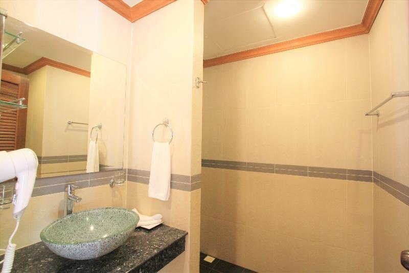 пляж Сурин: Surin Sabai Condominium
