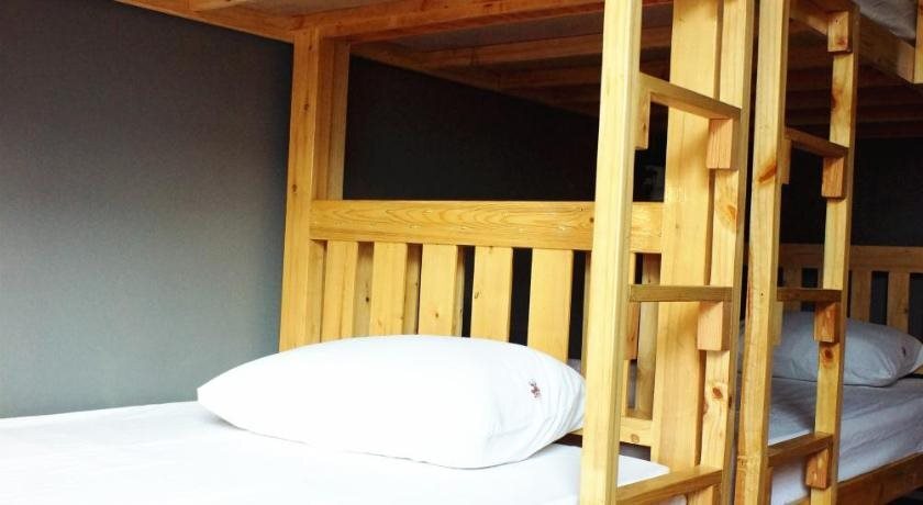 Бангкок: IDeer Hostel