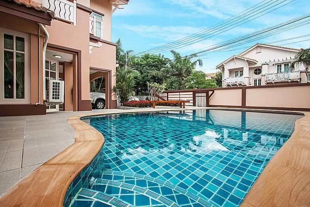 Jomtien Summertime Villa B - 3 Bedroom — фото 1