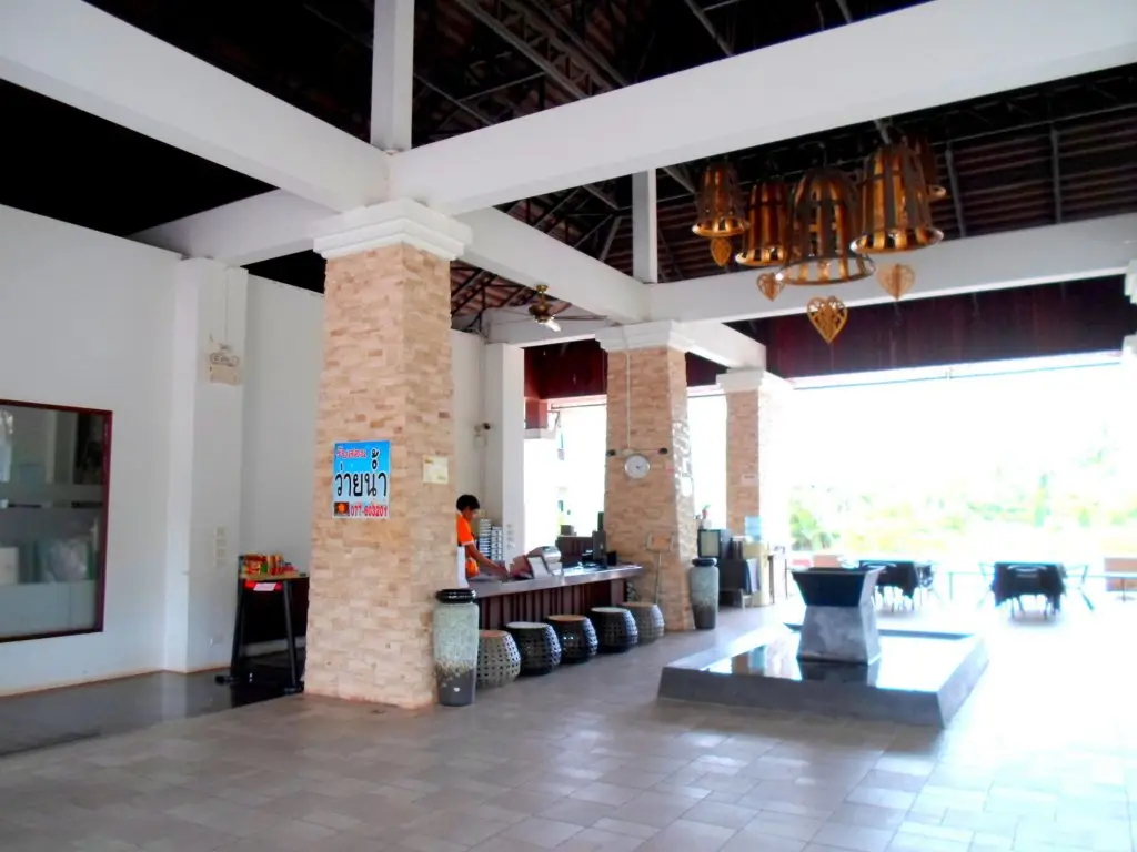 Сураттхани: Naraya Riverside Resort