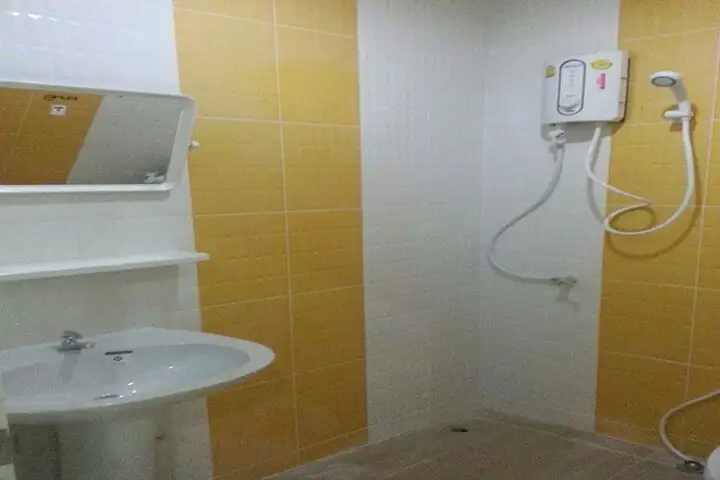 Удонтхани: GM Modern Place
