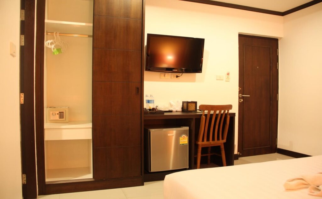 Кату: Sri Boutique Hotel