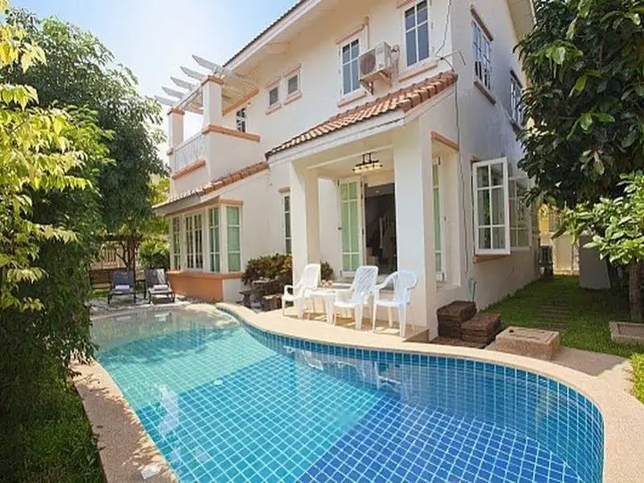 Сирача: Villa Bliss Jomtien