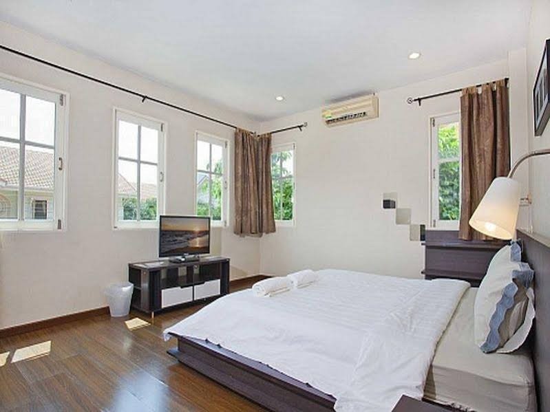 Сирача: Villa Bliss Jomtien