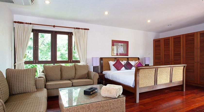 Тхаланг: Villa Surin Beach