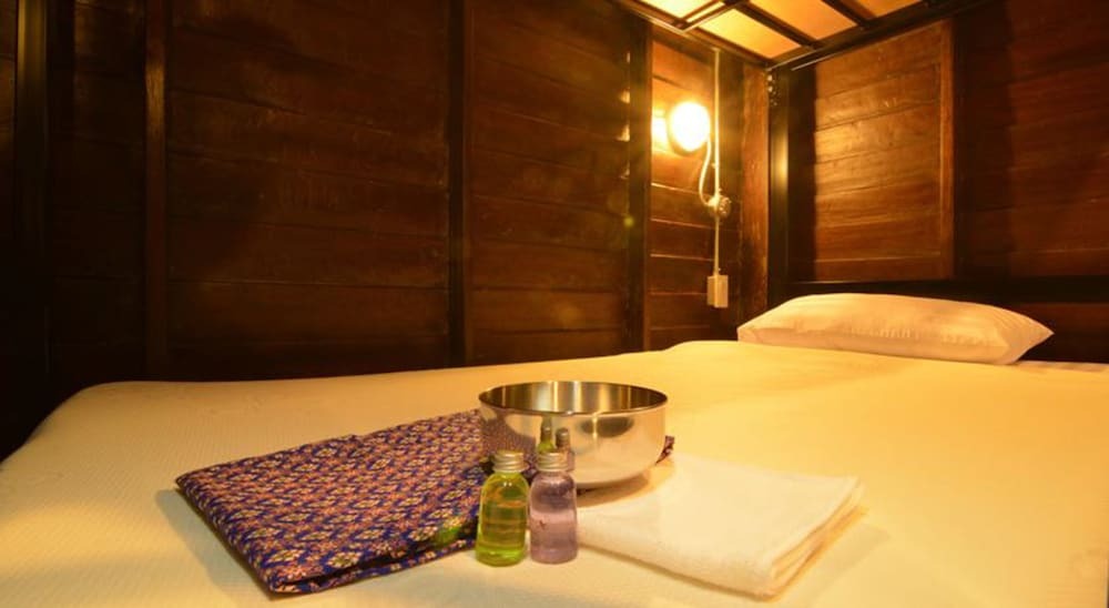 Бангкок: La Moon Hostel