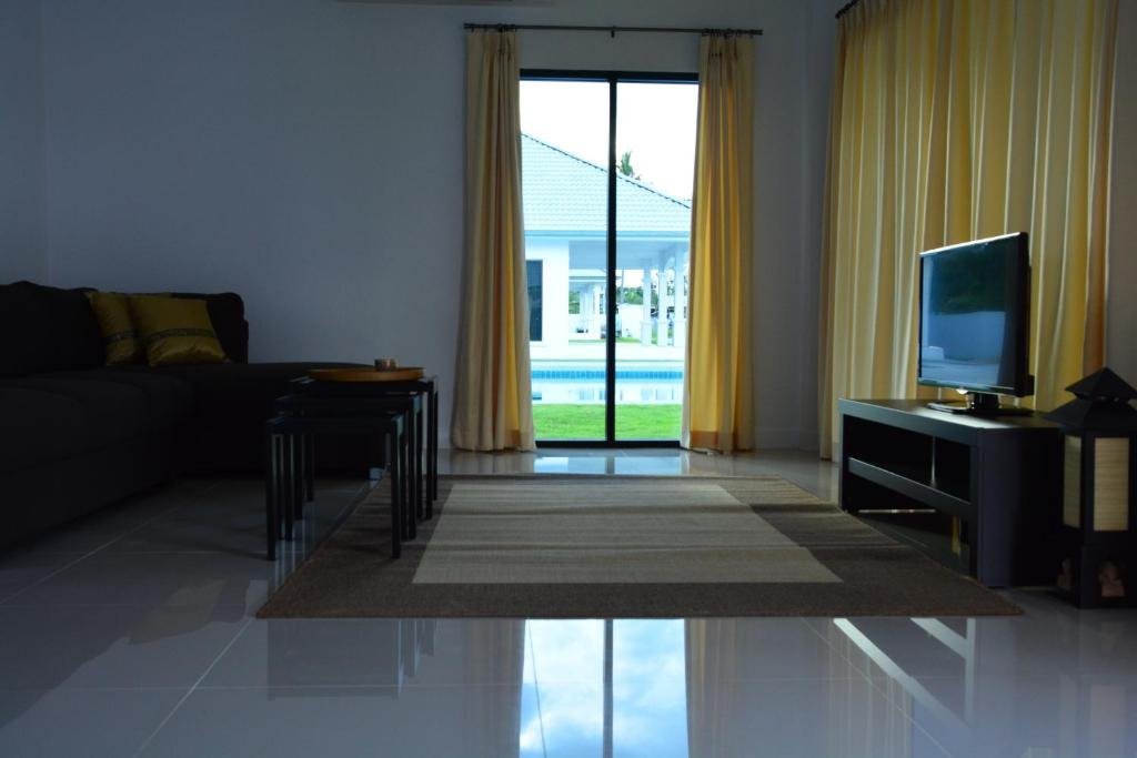 Тхап Сакае: Mango Beach Resort Thailand
