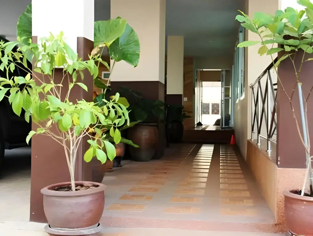 Кхонкэн: Baan Vor Sumongkol Services Apartment