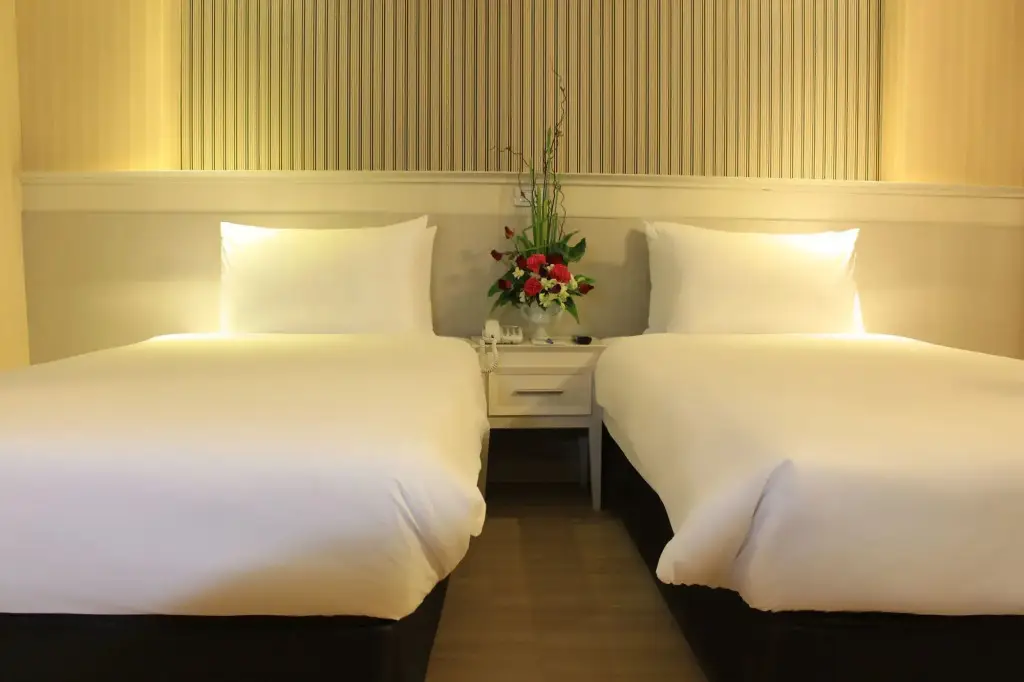 Кхонкэн: V Wish Hotel