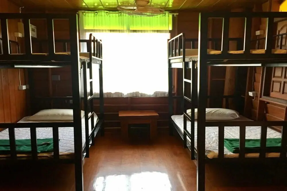 Паи: Nine House - Hostel