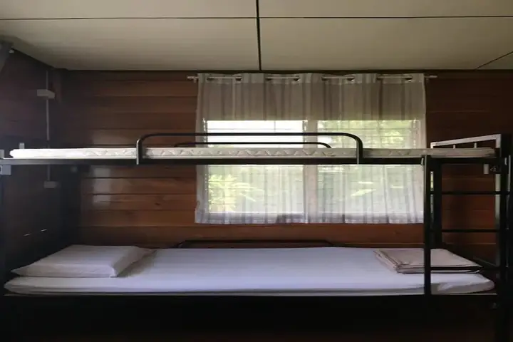 Паи: Nine House - Hostel
