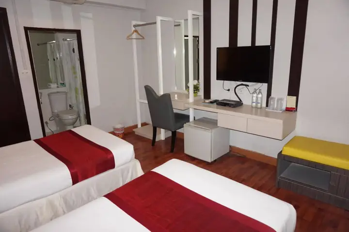 Кхонкэн: SF Biz Hotel