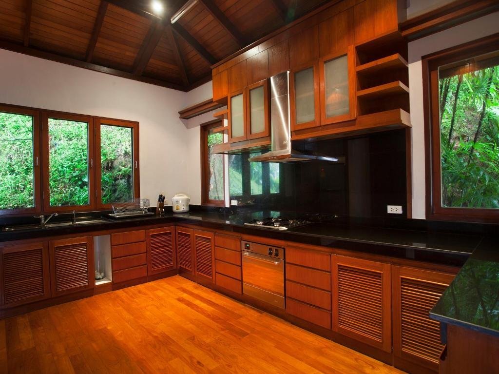 Тхаланг: Baan Bon Khao