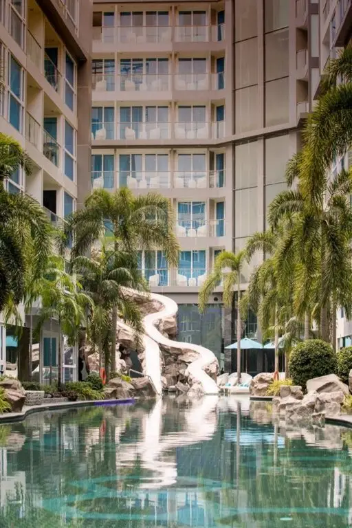 Паттайя: Azure Hotel Pattaya