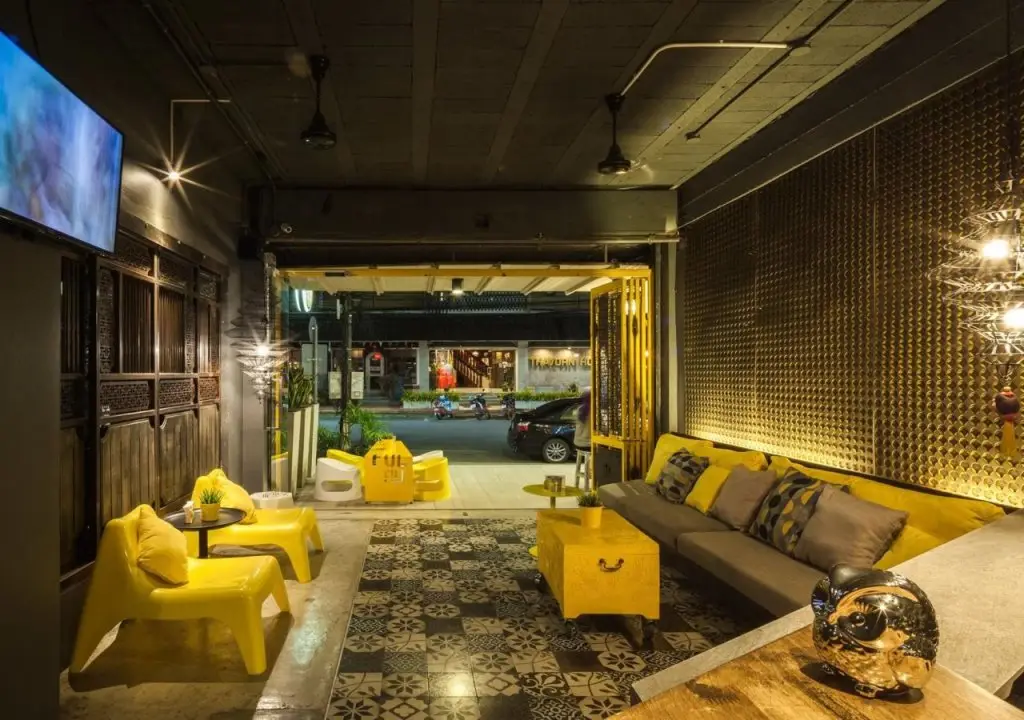 Муанг: FulFill Hostel