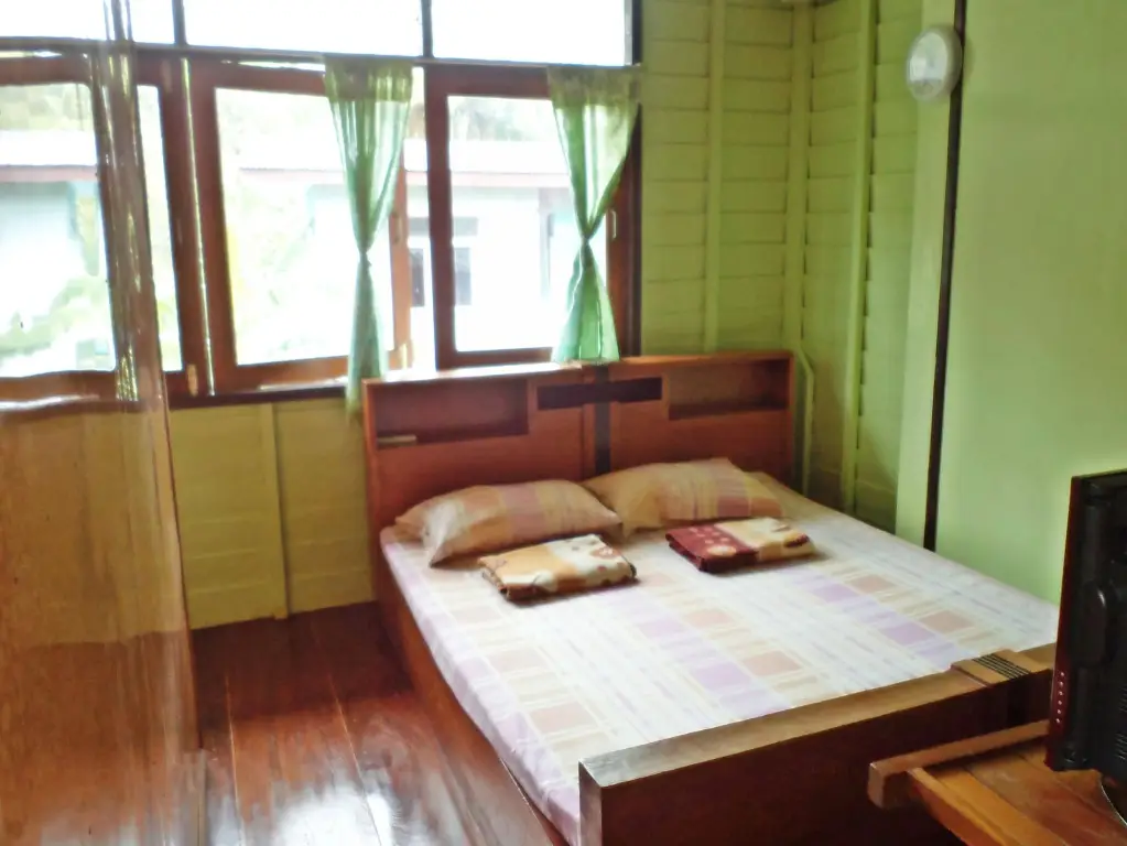 Ампхава: NR Homestay
