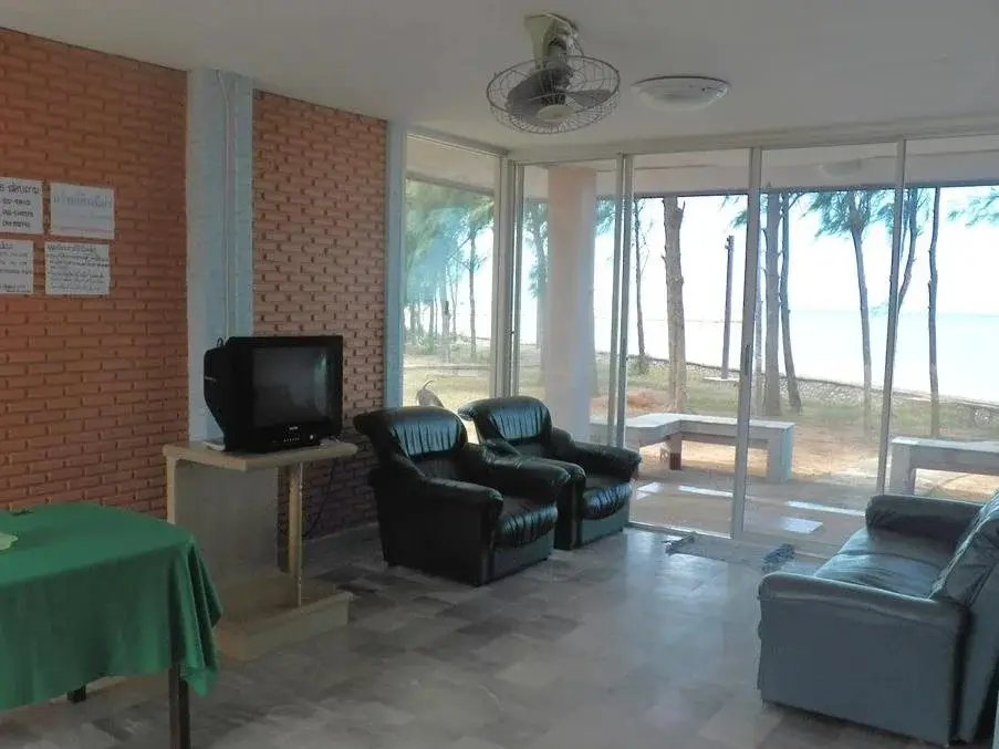 Cha-Am Royal Beach Hotel — фото 1