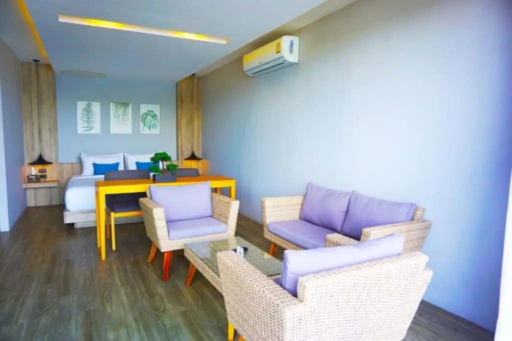 Муанг: Antiya Hotel Phuket