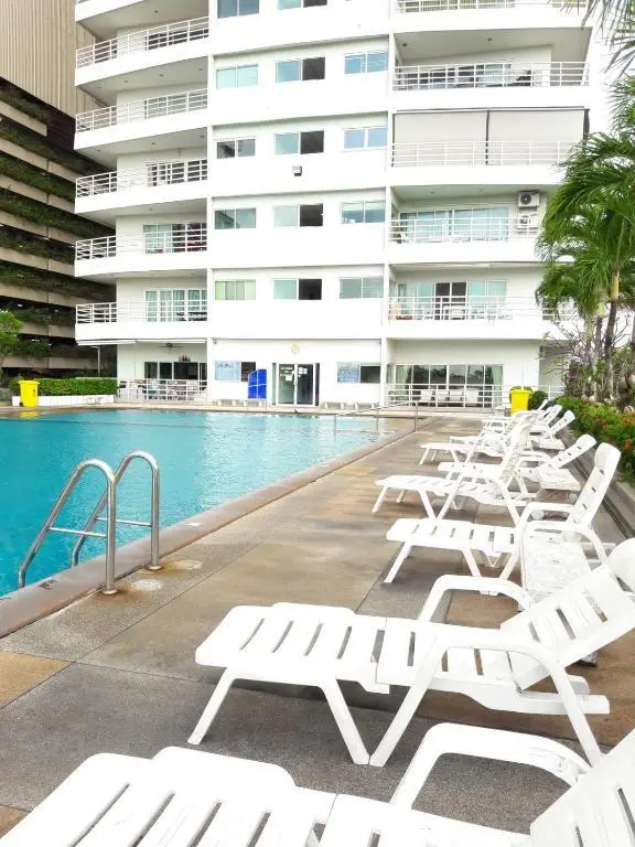 Паттайя: View Talay 6 Suite Apartments