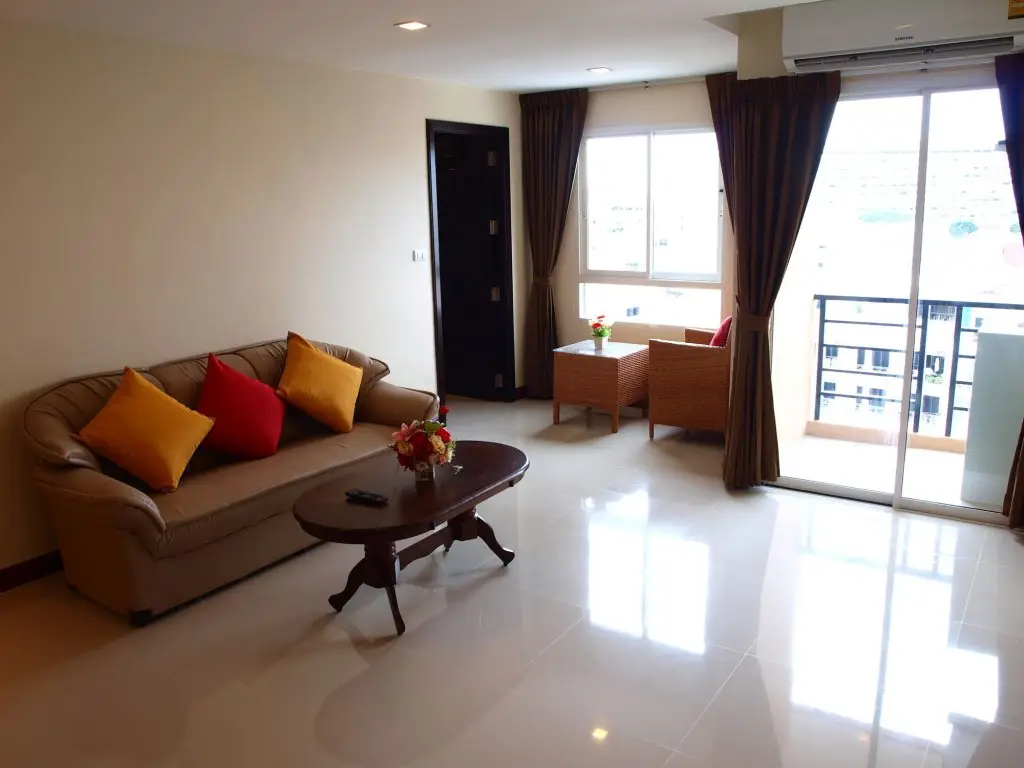 Паттайя: V Residence Pattaya