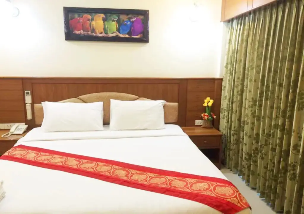 Кату: Power Inn Hotel