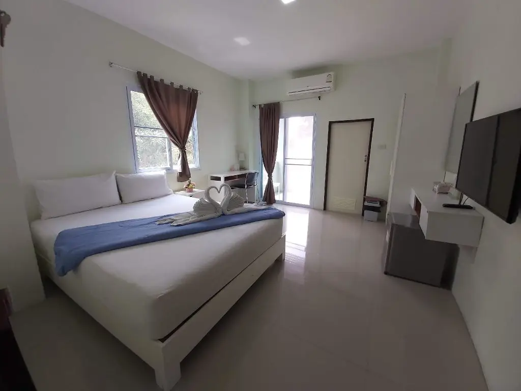 Сураттхани: Papangkorn House