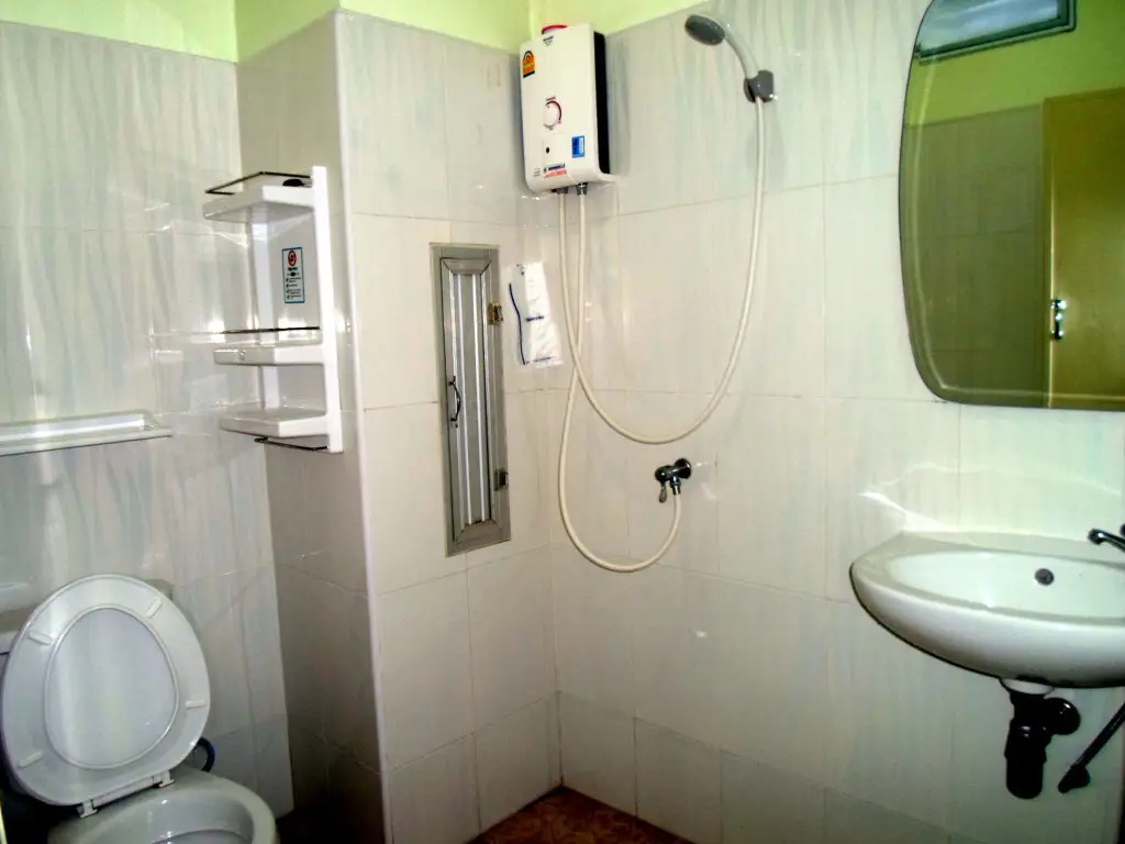 Сураттхани: Papangkorn House